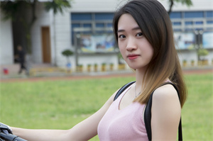 爱上海后花园：Cross-border Interaction： The Integration of Culture and Technology in Shanghai